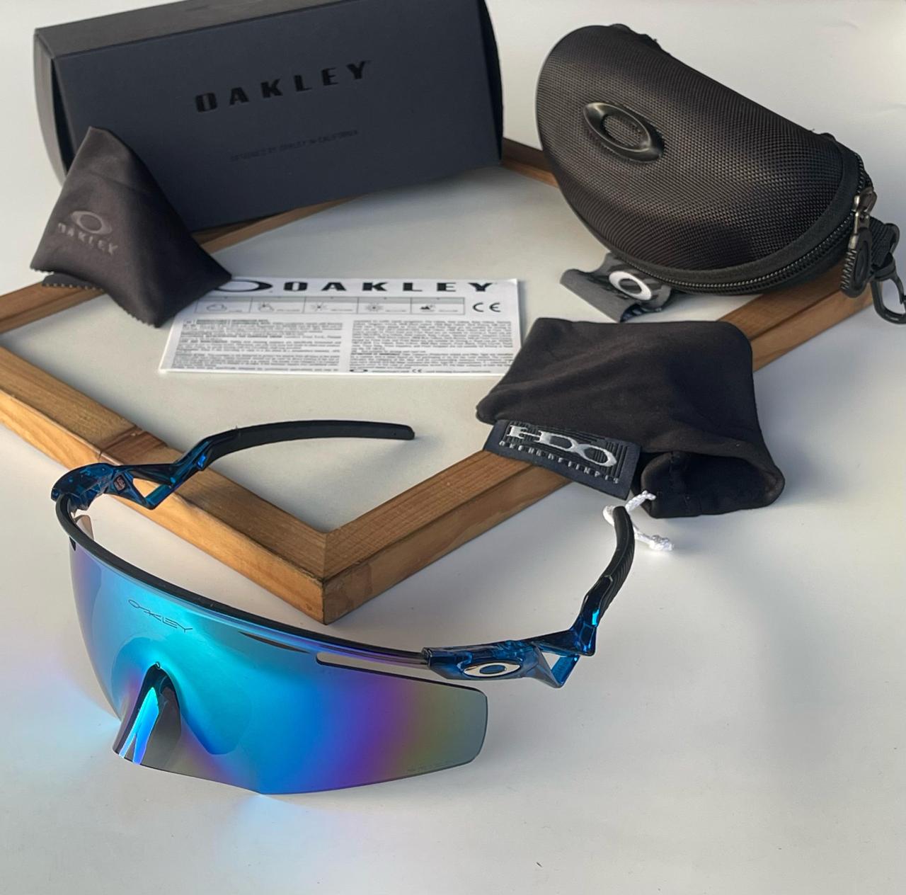 Qntm Kato Goggles with 9 Colors