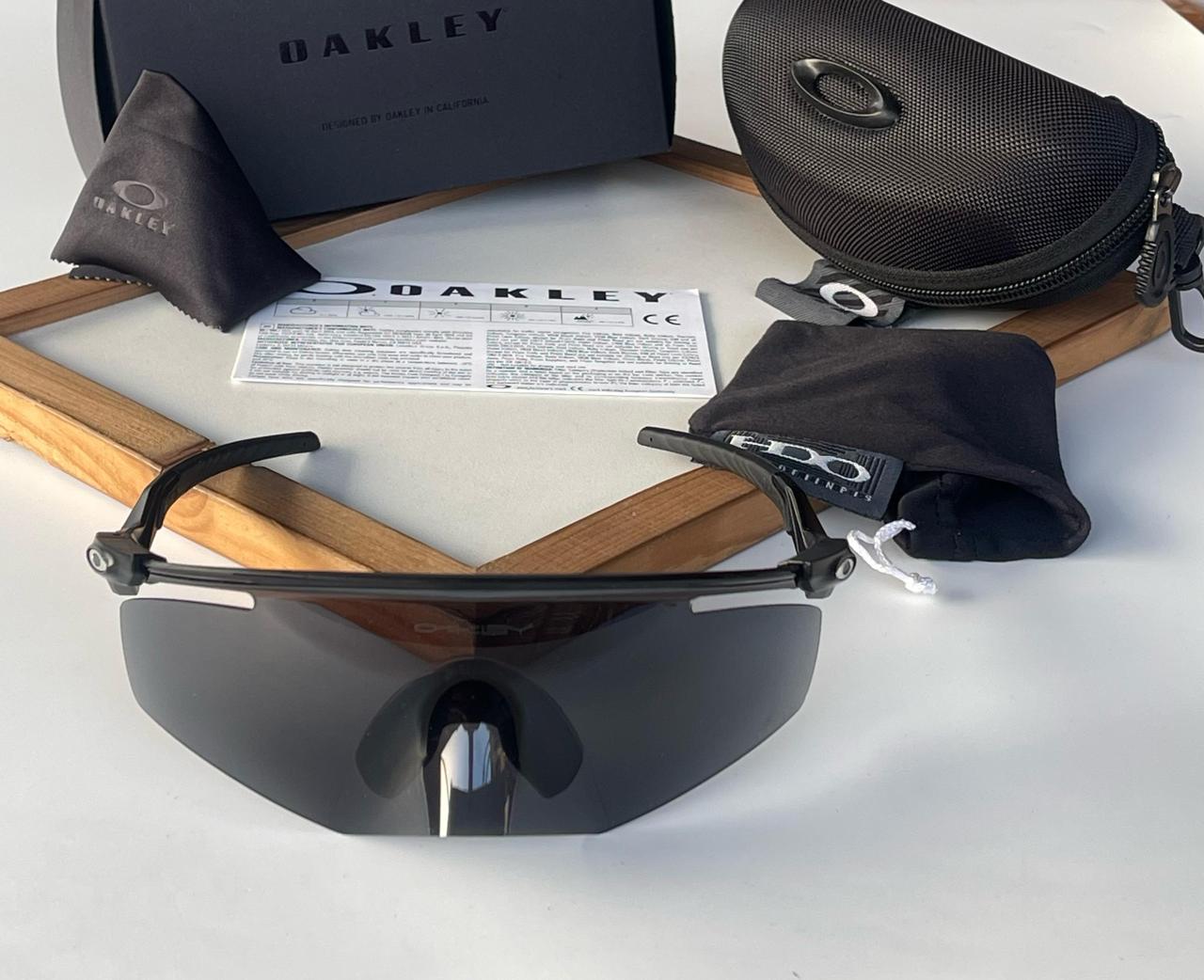 Qntm Kato Goggles with 9 Colors