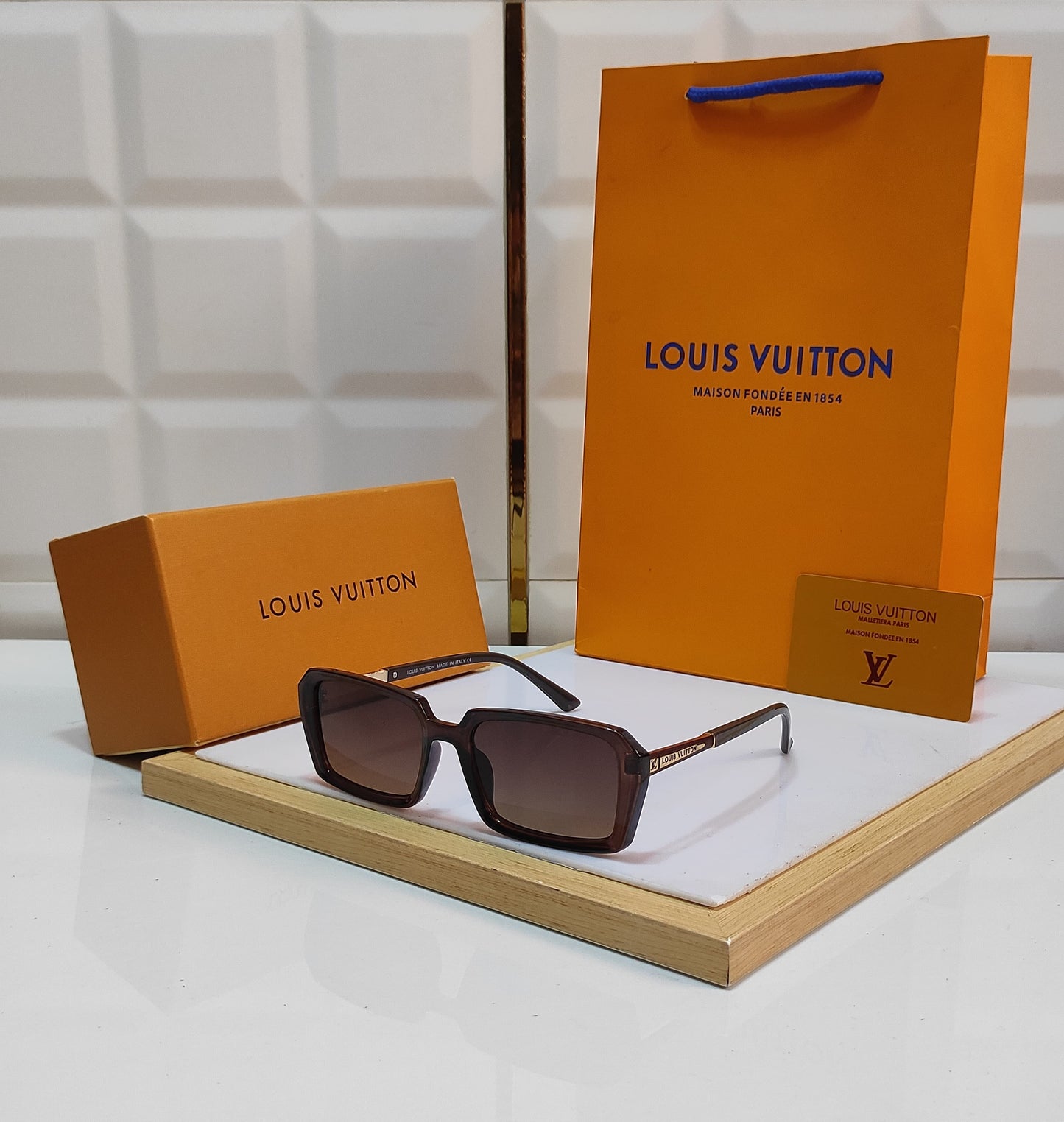 Vuitton Shades Sunglasses in Mix Colors