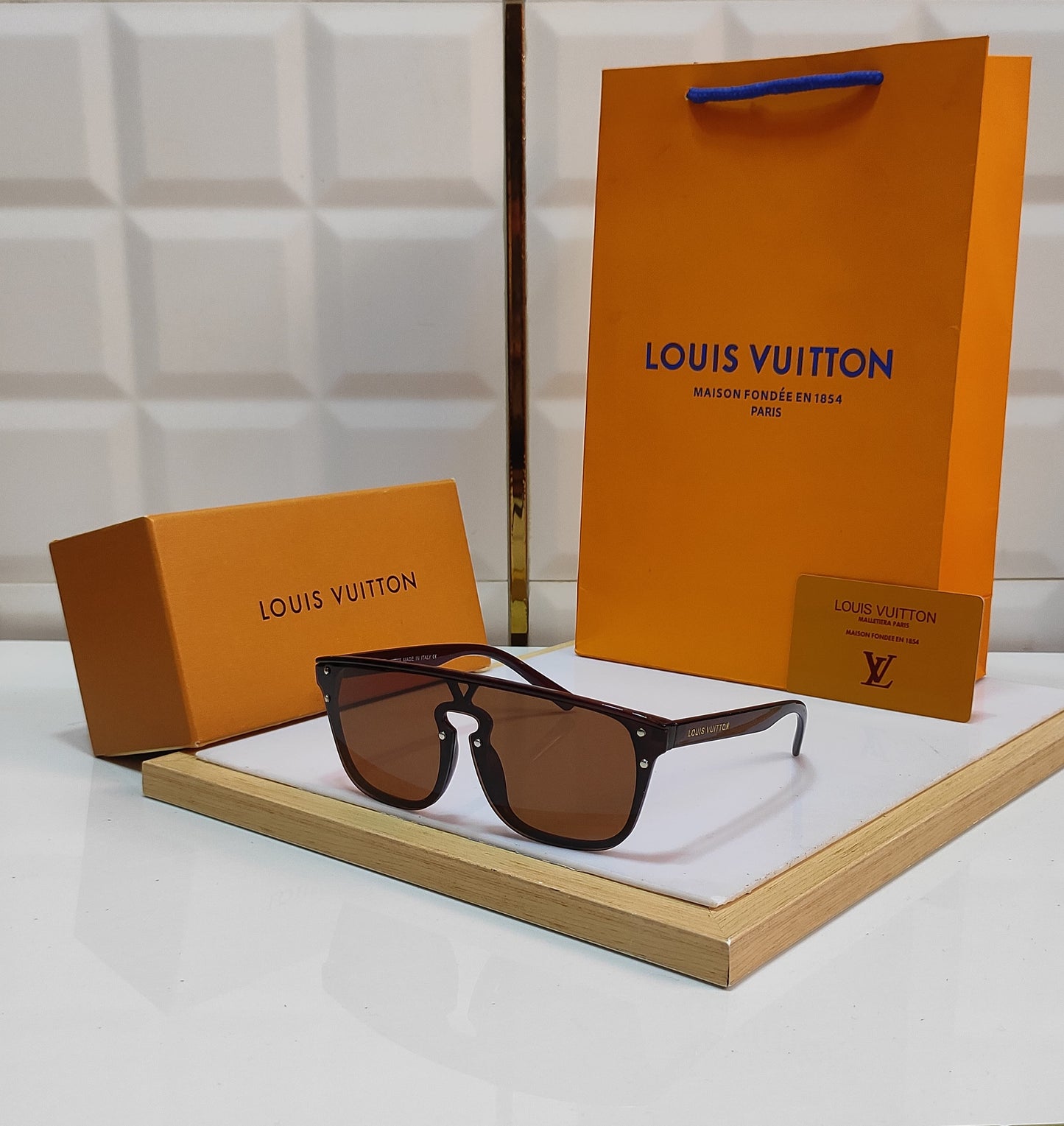 Vuitton Shades Sunglasses in Mix Colors