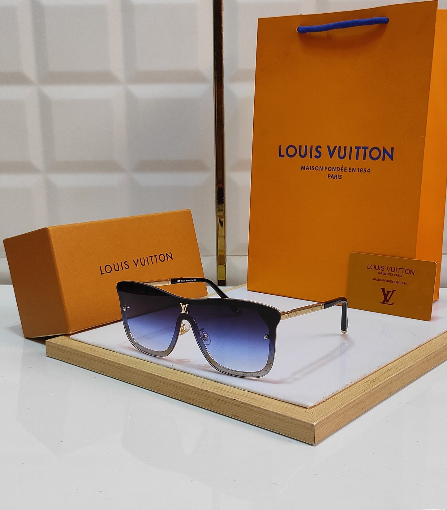 Vuitton Shades Goggles in Mix Colors