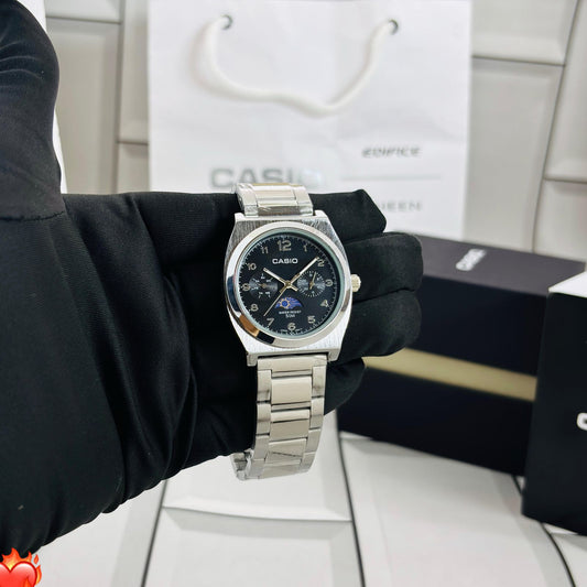 Original – Timeless Precision with a Touch of Luxury